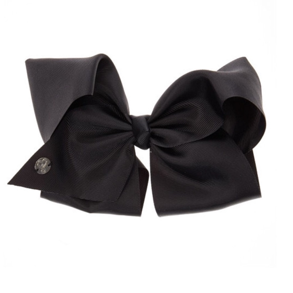 JoJo Siwa bow